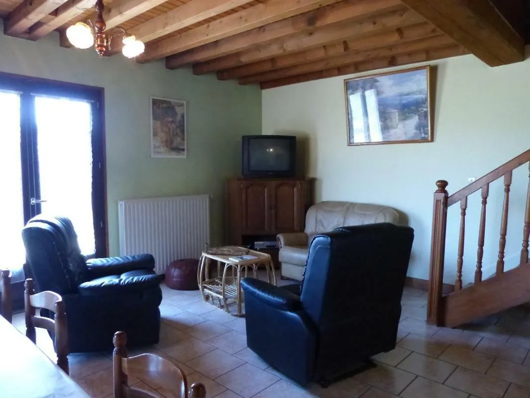 Gite Equipe Avec Espace Vert Barrais-Bussolles